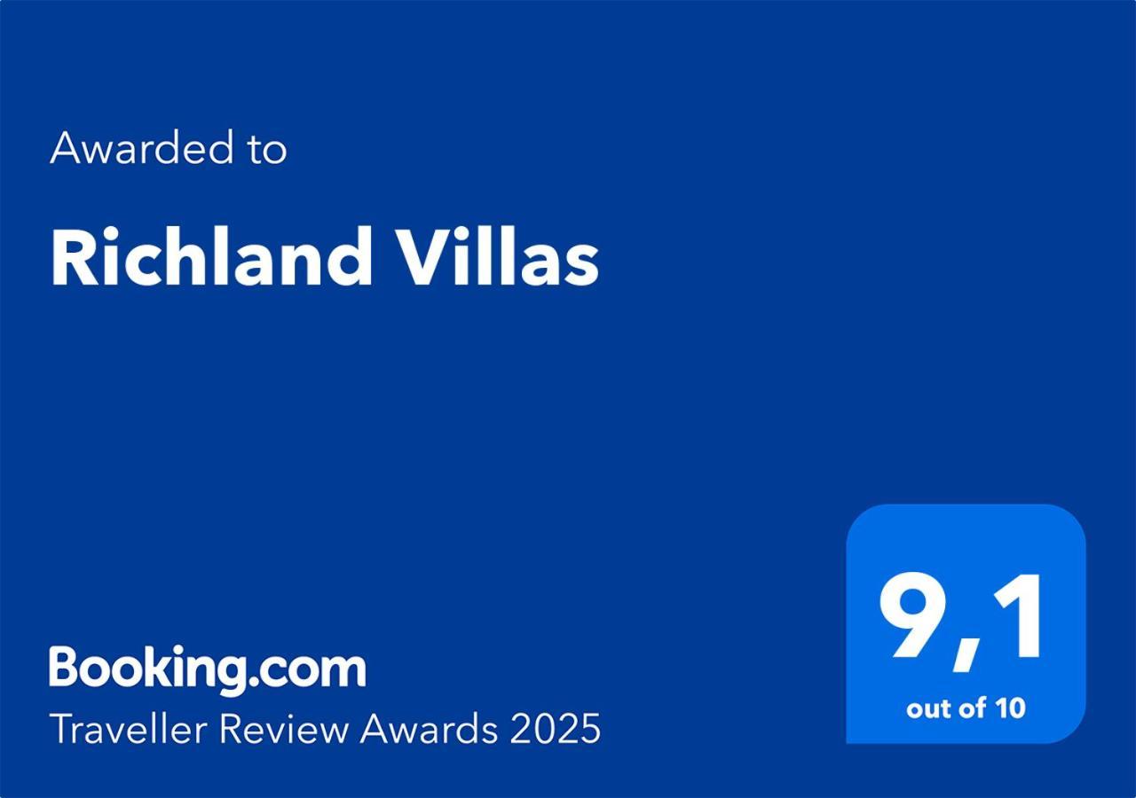 Richland Villas Flic-en-Flacq Exteriör bild
